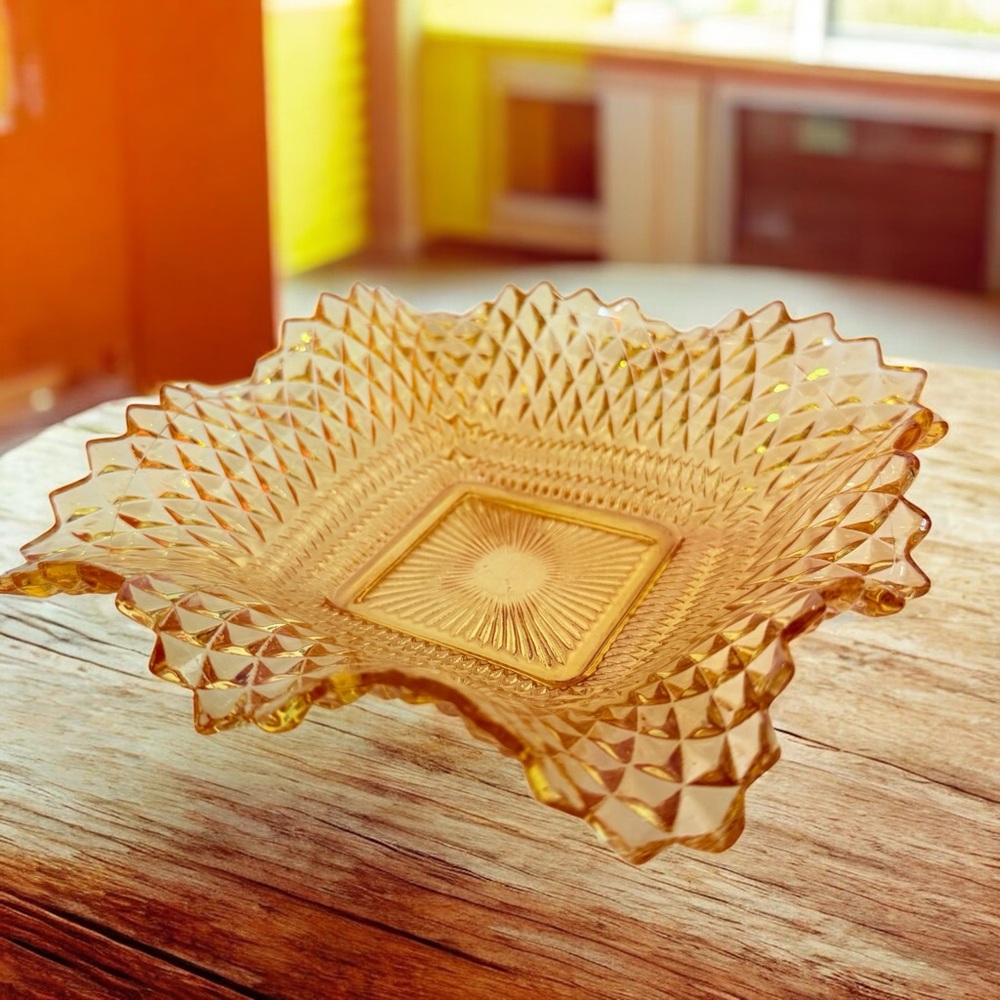 Vintage Amber Indiana Diamond Point Ruffled Edge Depression Glass Candy Dish